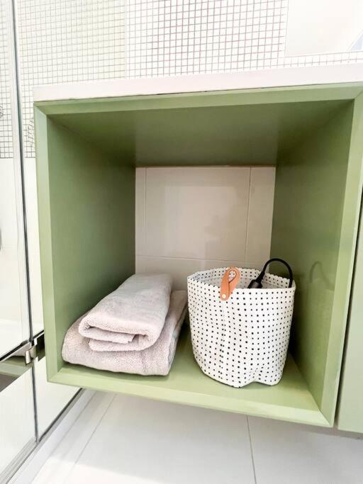 New Cozy Modern Minimalist Stay In Brooklyn At Rem-Casa นิวยอร์ก ภายนอก รูปภาพ